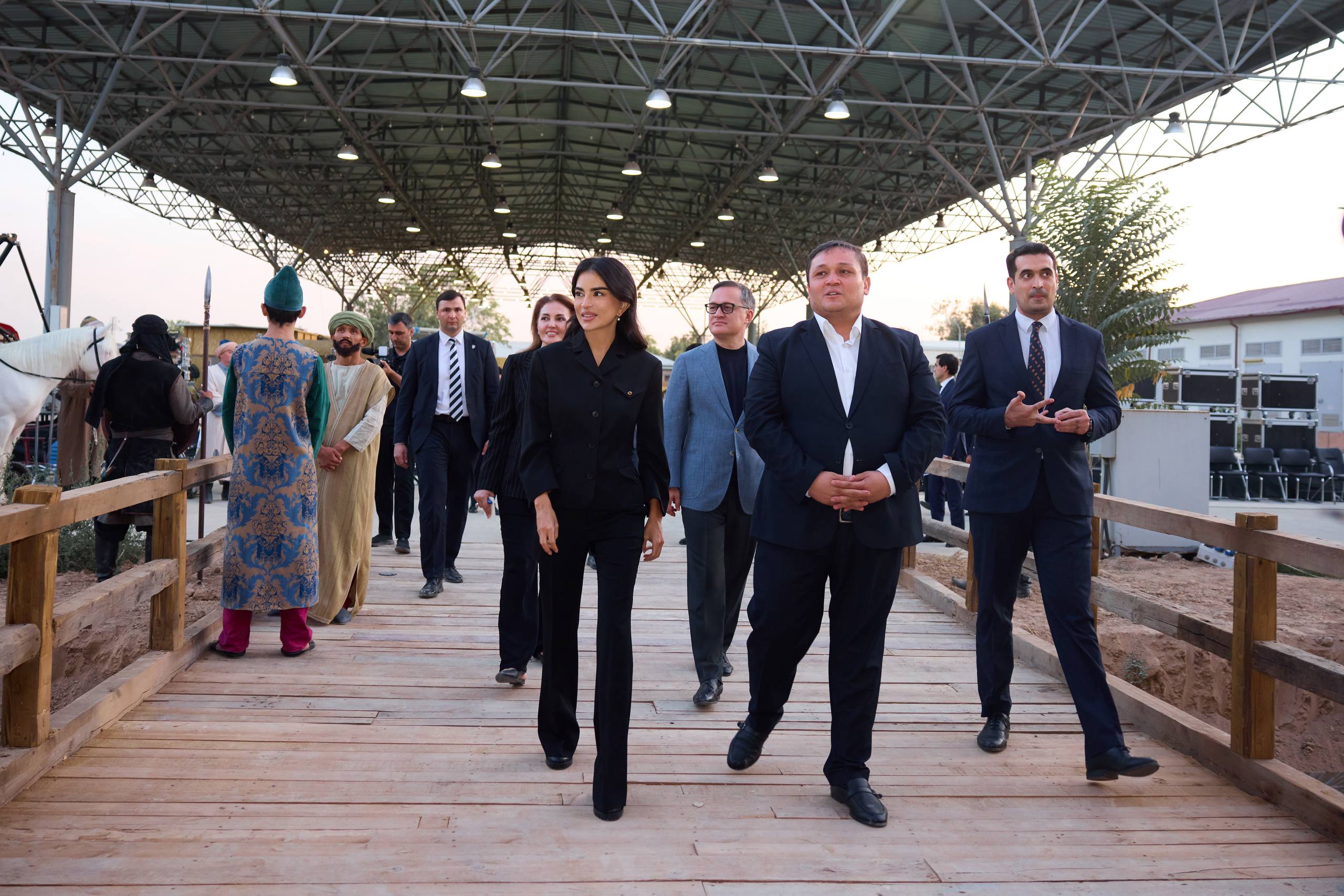 Saida Mirziyoyeva “O‘zbekfilm” kinostudiyasining faoliyati bilan tanishdi