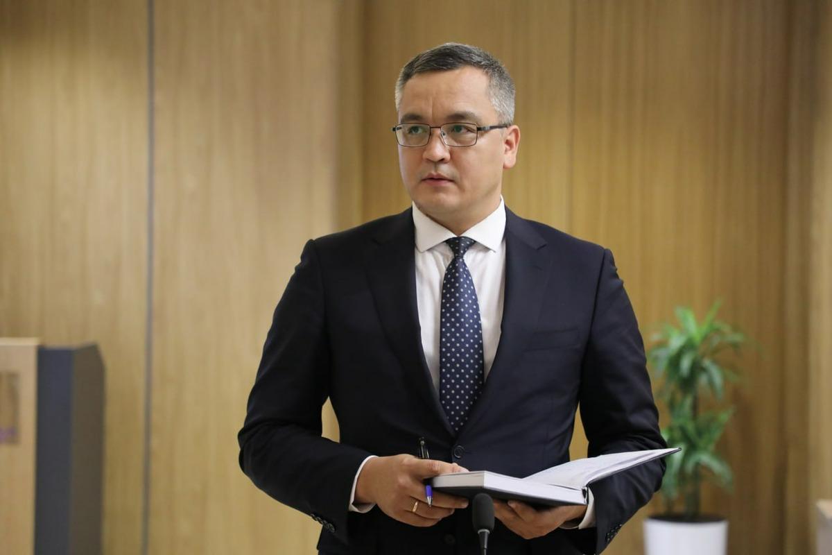 Akmal Jumanazarov Mudofaa sanoati qo‘mitasi raisi etib tayinlandi